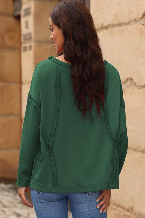 Round Neck Exposed Seam Sweatshirt