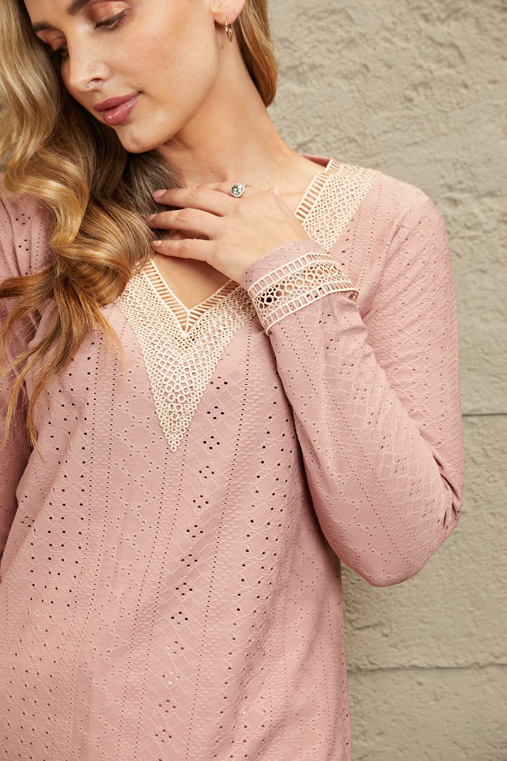 Double Take Contrast V-Neck Eyelet Long Sleeve Top